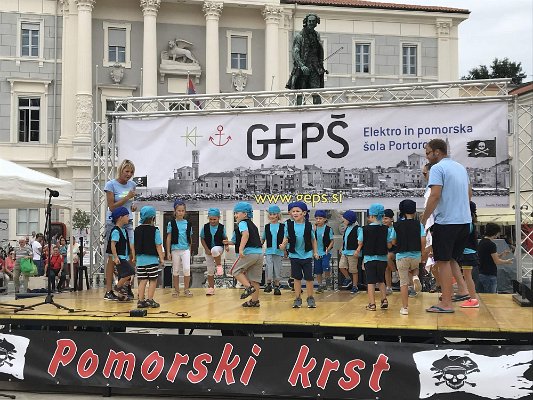 21. Vystoupení dětí na festivalu Pomorski krst
